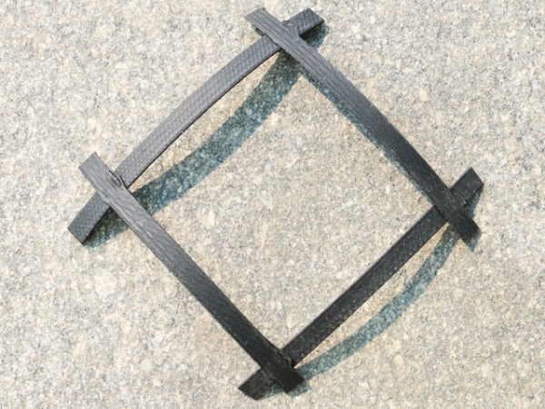 鋼塑復合土工格柵